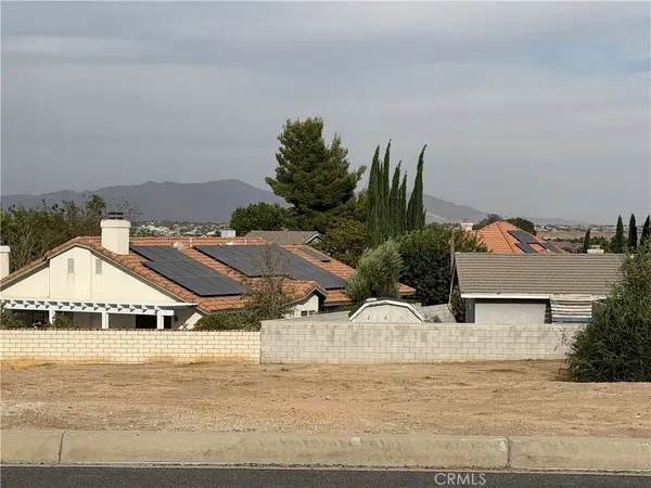 13135 Autumn Leaves, Victorville, CA 92395