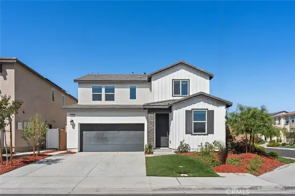 588 Calderwood Lane, Rialto, CA 92377