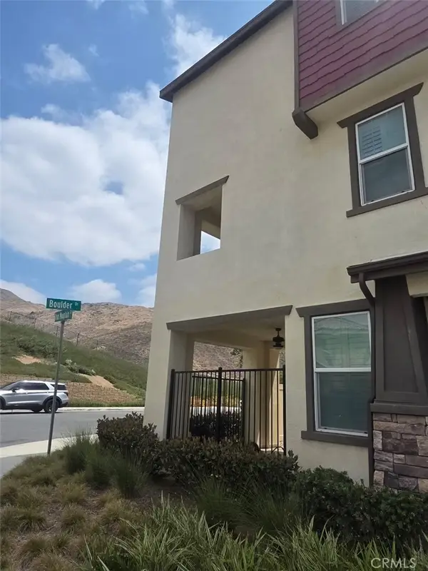 3891 Boulder, Jurupa Valley, CA 92509