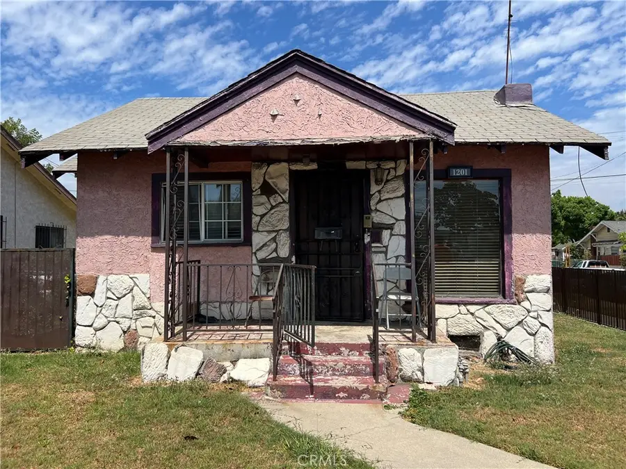 1201 W 71st, Los Angeles, CA 90044 - #2