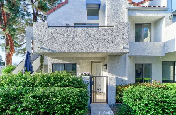 652 Park Shadow Court #39, Baldwin Park, CA 91706