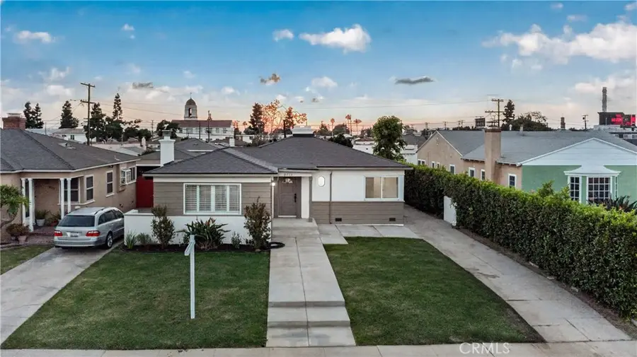 8713 S 7th Avenue, Inglewood, CA 90305 - #2