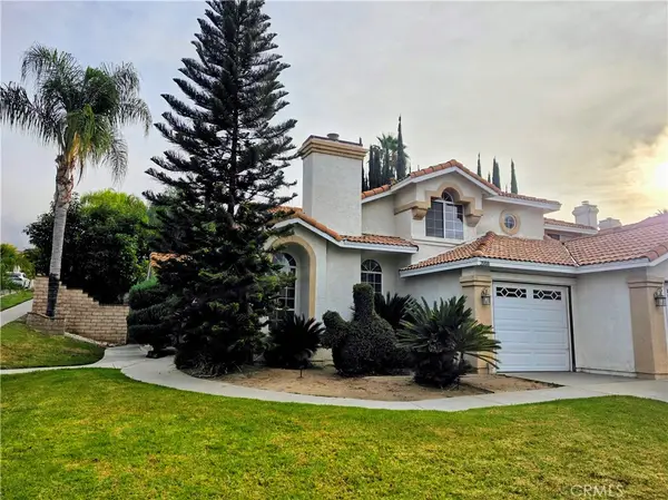 28800 Bristol, Highland, CA 92346