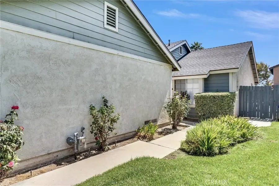 1173 S Cactus #25, Rialto, CA 92376 - #3