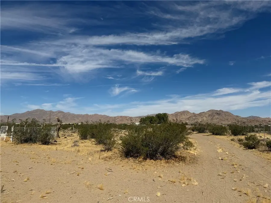 9705 Buena Vista, Lucerne Valley, CA 92356 - #2