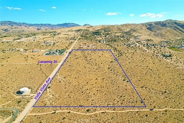 85 Valley Vista Avenue, Apple Valley, CA 92308