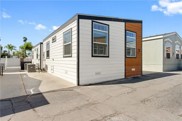 8250 Lankershim Boulevard #Space 45, North Hollywood, CA 91605