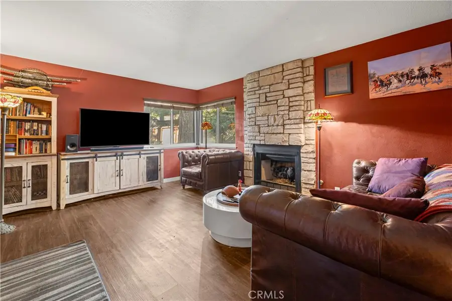 14456 Foothill Boulevard #40, Sylmar, CA 91342 - #2