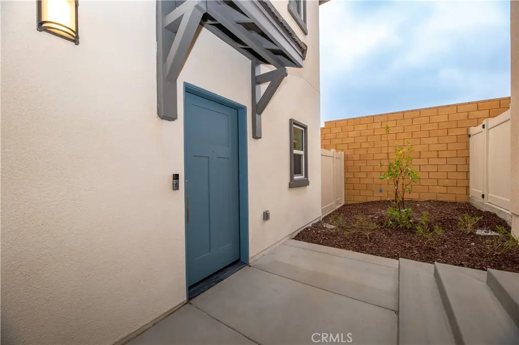 8189 Aventus Lane, Fontana, CA 92335 - #1