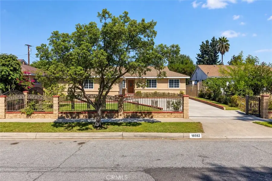 16582 Barbee, Fontana, CA 92336 - #2