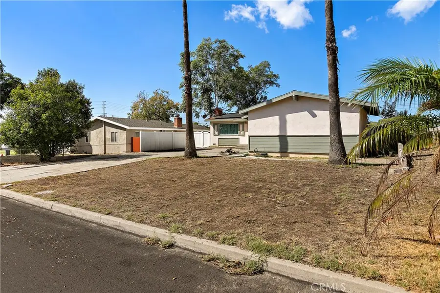 5702 Osbun, San Bernardino, CA 92404 - #2