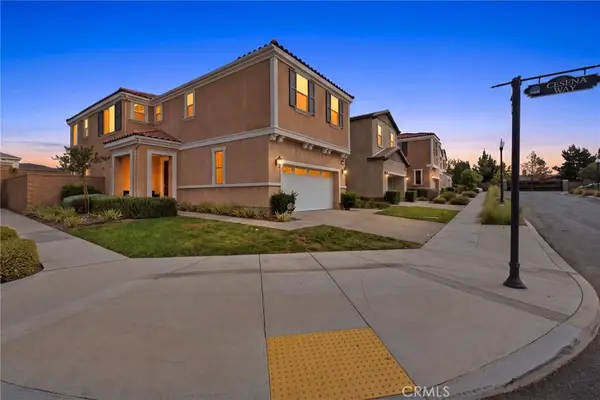 16058 Pesaro, Fontana, CA 92336