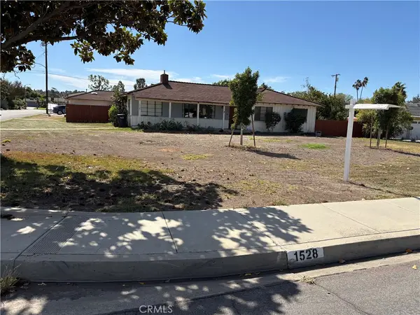 1528 E Vine, West Covina, CA 91791
