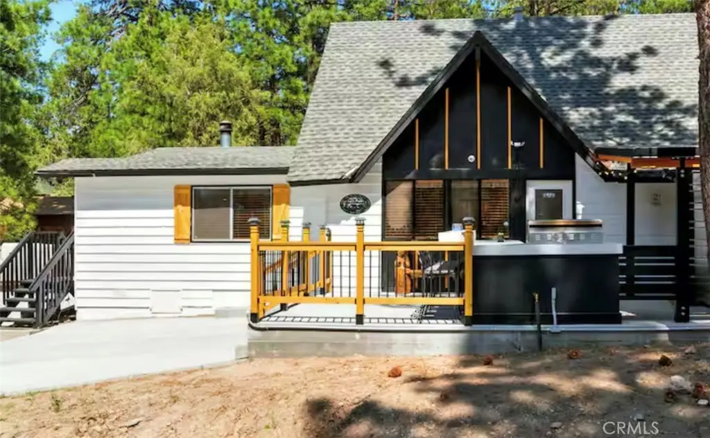 201 E Aeroplane, Big Bear City, CA 92314 - #1