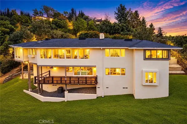 859 Saint Katherine Drive, La Canada Flintridge, CA 91011