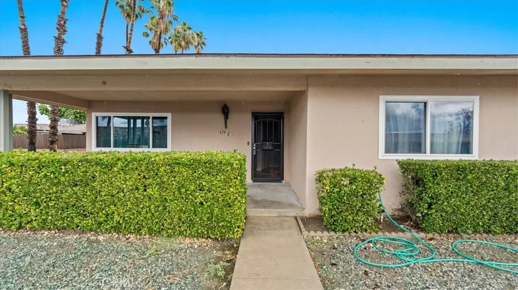 619 S Palm #E, Hemet, CA 92543 - #1