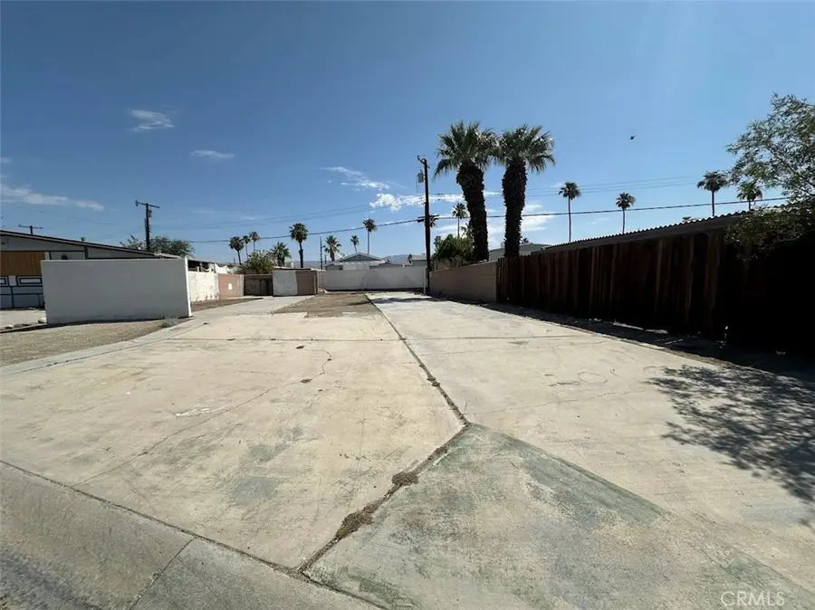 32060 Oakland, Thousand Palms, CA 92276 - #2
