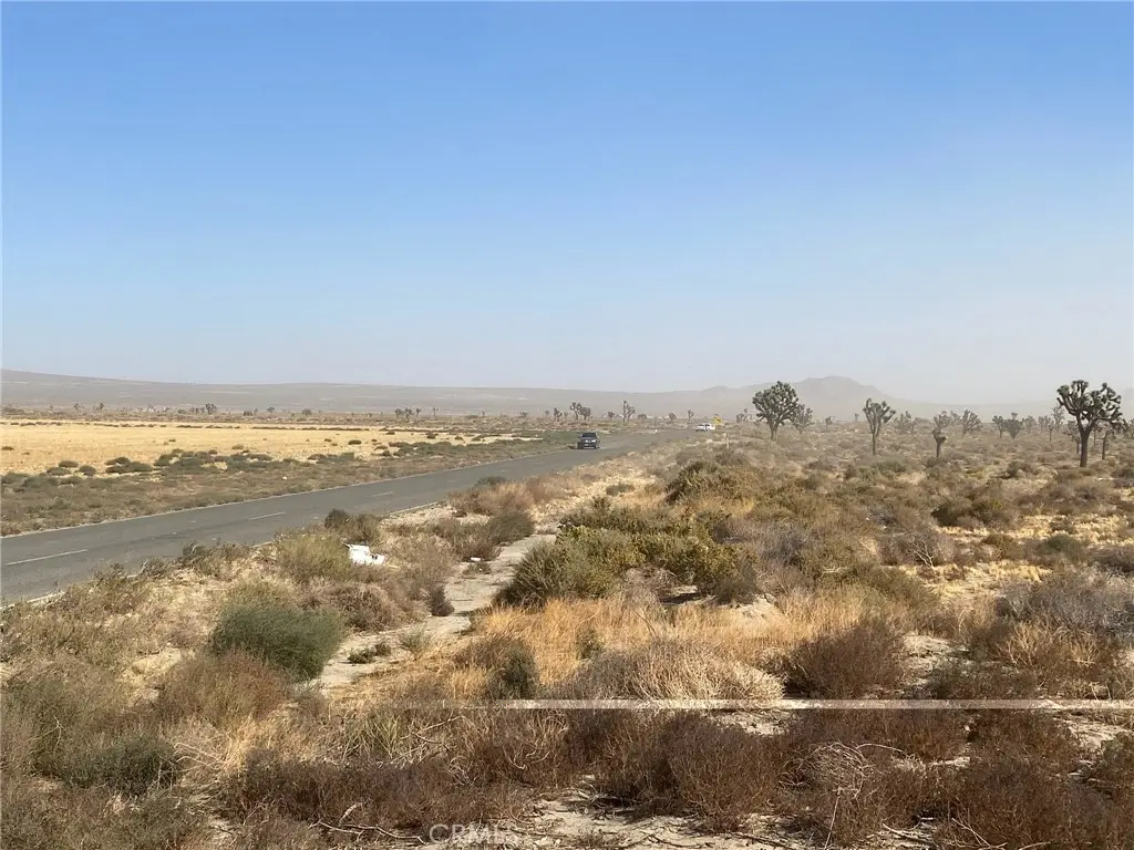 12000 E Avenue I, Lancaster, CA 93535 - Image #1