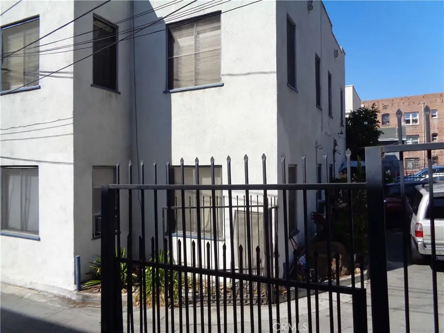 152 S Westmoreland Avenue, Los Angeles, CA 90004 - #3
