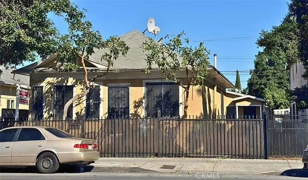415 E Vernon Avenue, Los Angeles, CA 90011 - Image #1