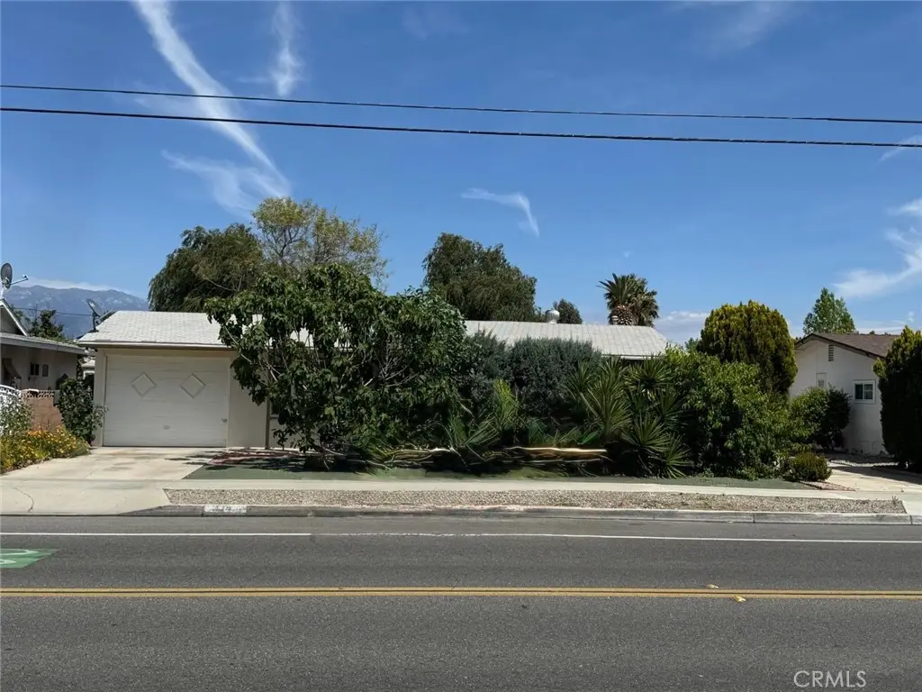 840 S Gilbert St, Hemet, CA 92543 - #1