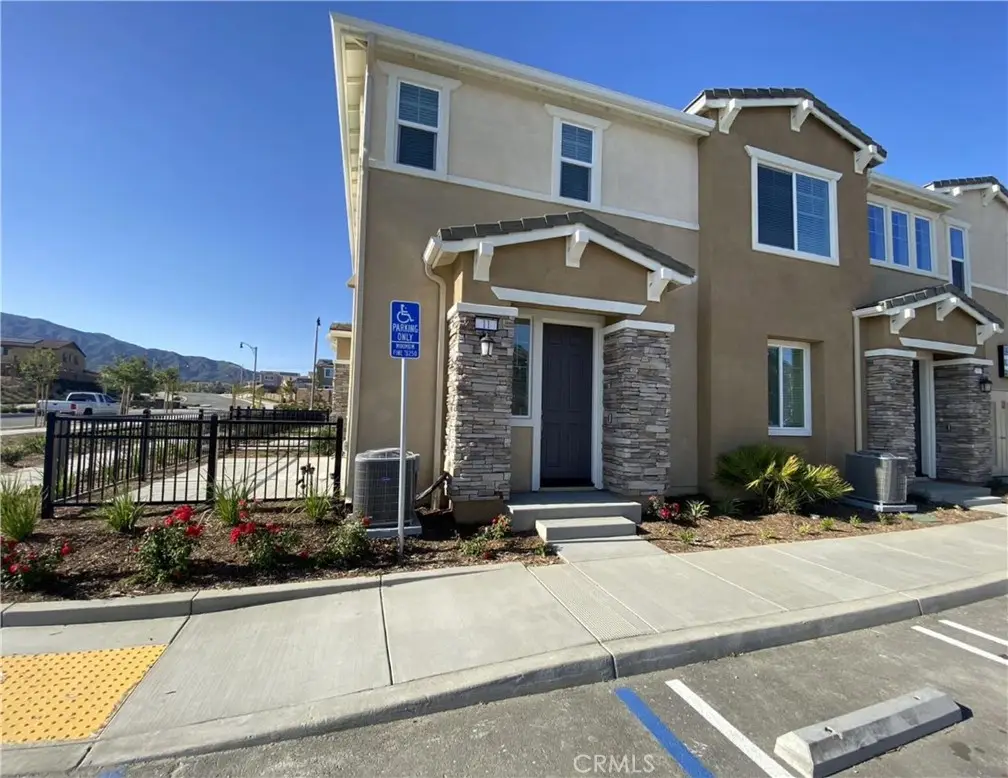 16620 Wyndham Lane #11, Fontana, CA 92336 - Image #1