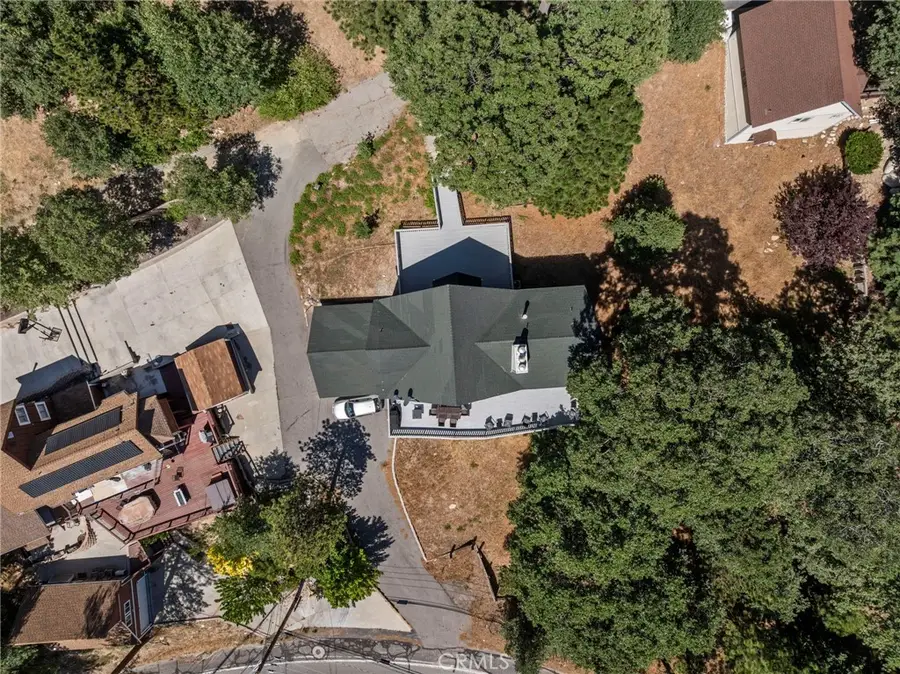 27814 North Bay Road, Lake Arrowhead, CA 92352 - Image #3
