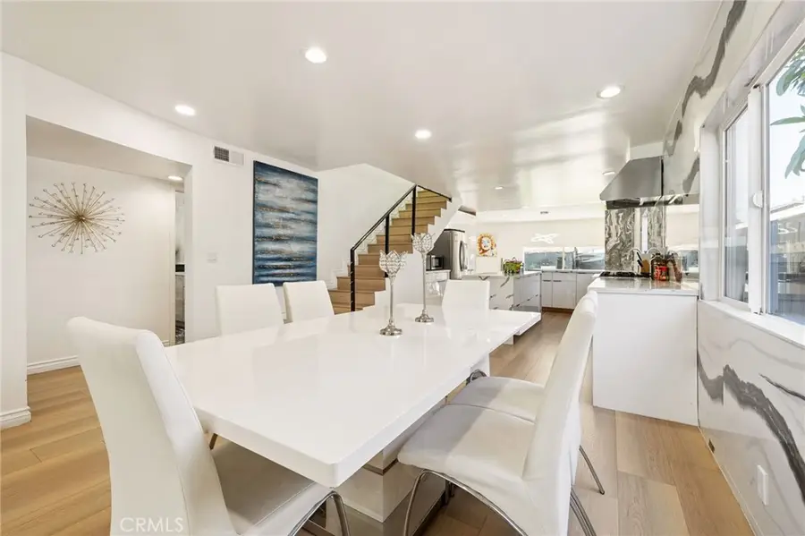 835 Sunset Avenue, Venice, CA 90291 - #3