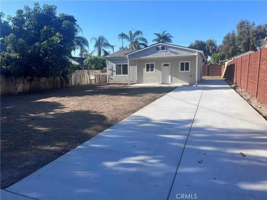 1727 W Santa Ana Boulevard, Santa Ana, CA 92703 - #2