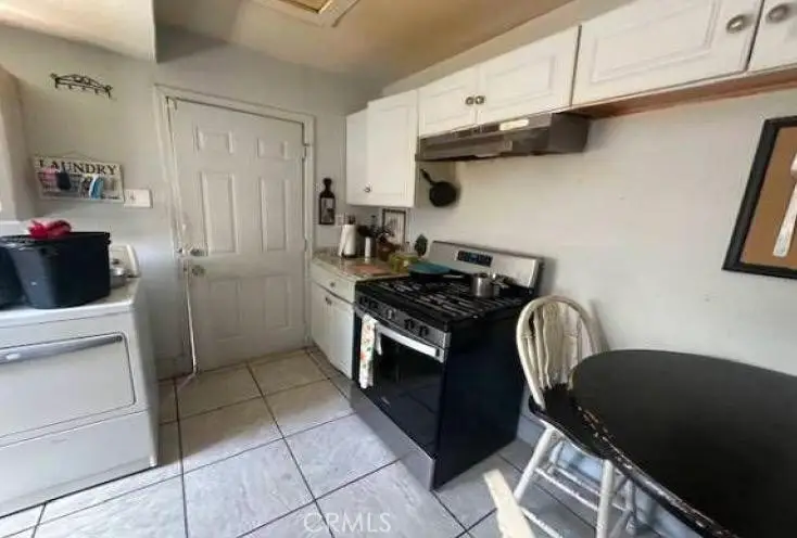 958 N Sierra Way, San Bernardino, CA 92410 - Image #3