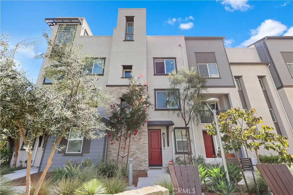 725 S Mosaic Street, Anaheim, CA 92805 - Image #1