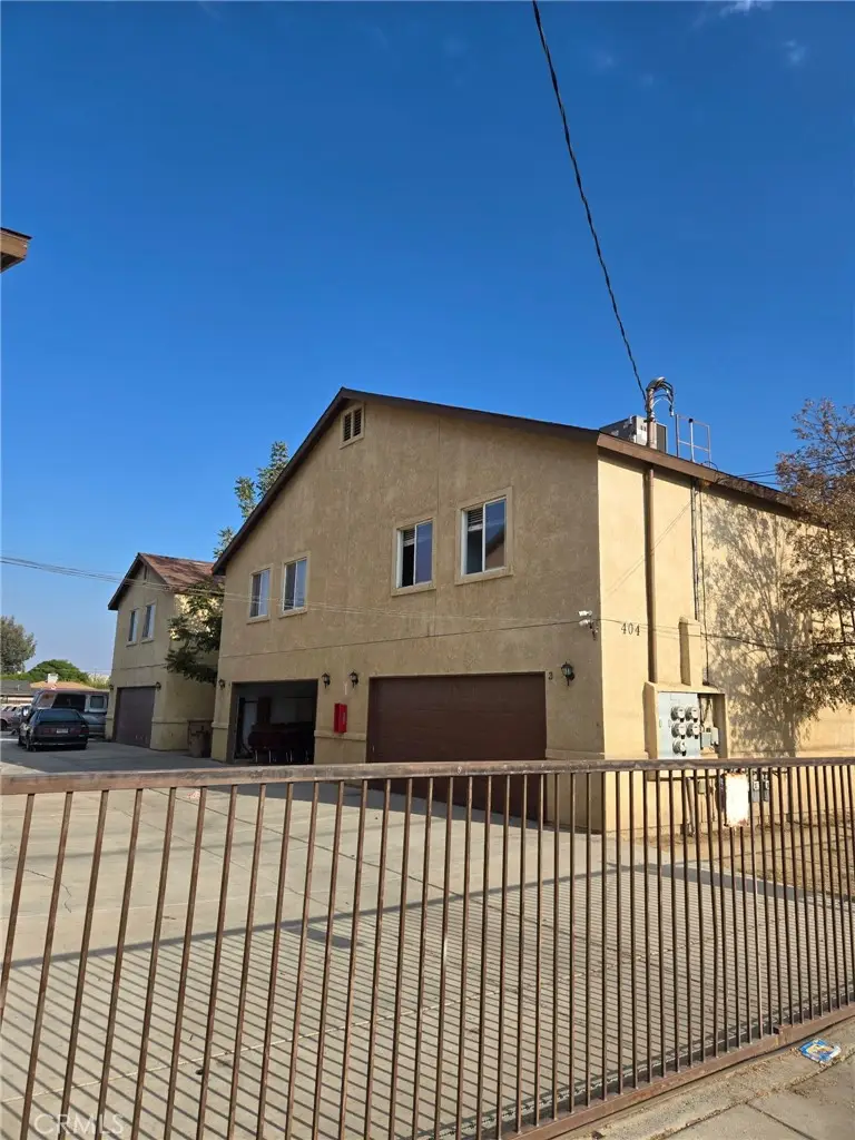404 S Williams, Bakersfield, CA 93307 - #2