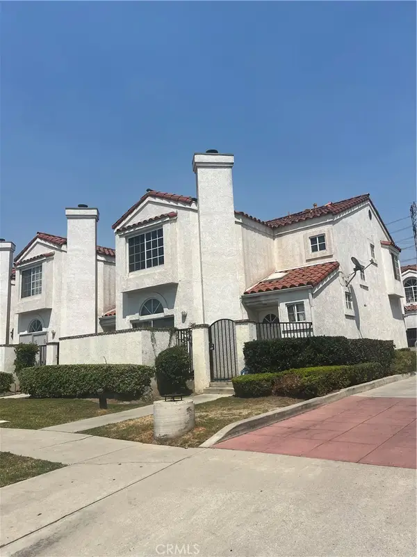 15366 Gundry, Paramount, CA 90723