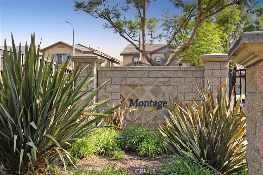 1352 N Dolanna Drive, Compton, CA 90221 - Image #3