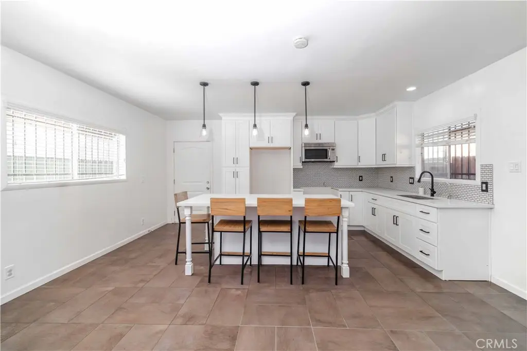 2432 E 112th Place, Los Angeles, CA 90059 - Image #1