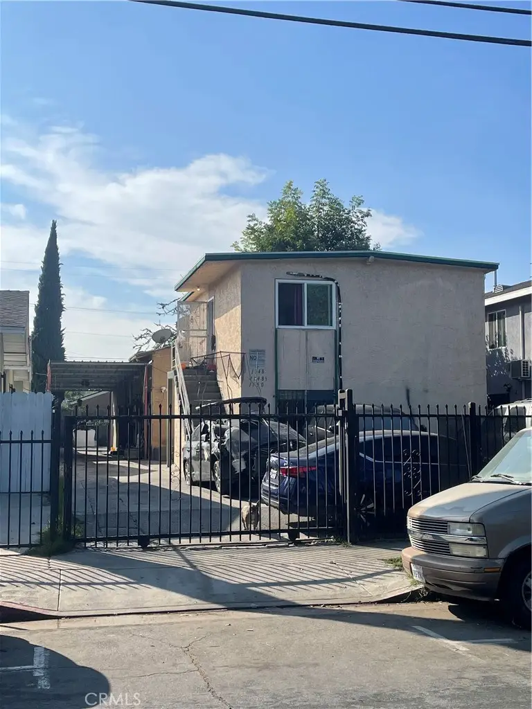 1150 E 51st, Los Angeles, CA 90011 - #1
