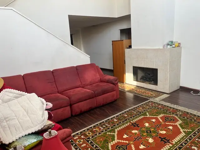 317 Oakview Dr, Azusa, CA 91702 - #3