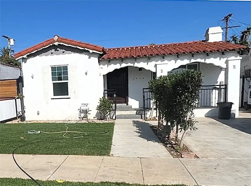 715 W 104th, Los Angeles, CA 90044 - Image #1