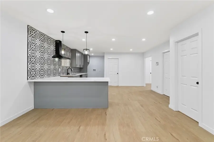 3826 3828 La Salle, Los Angeles, CA 90062 - Image #2