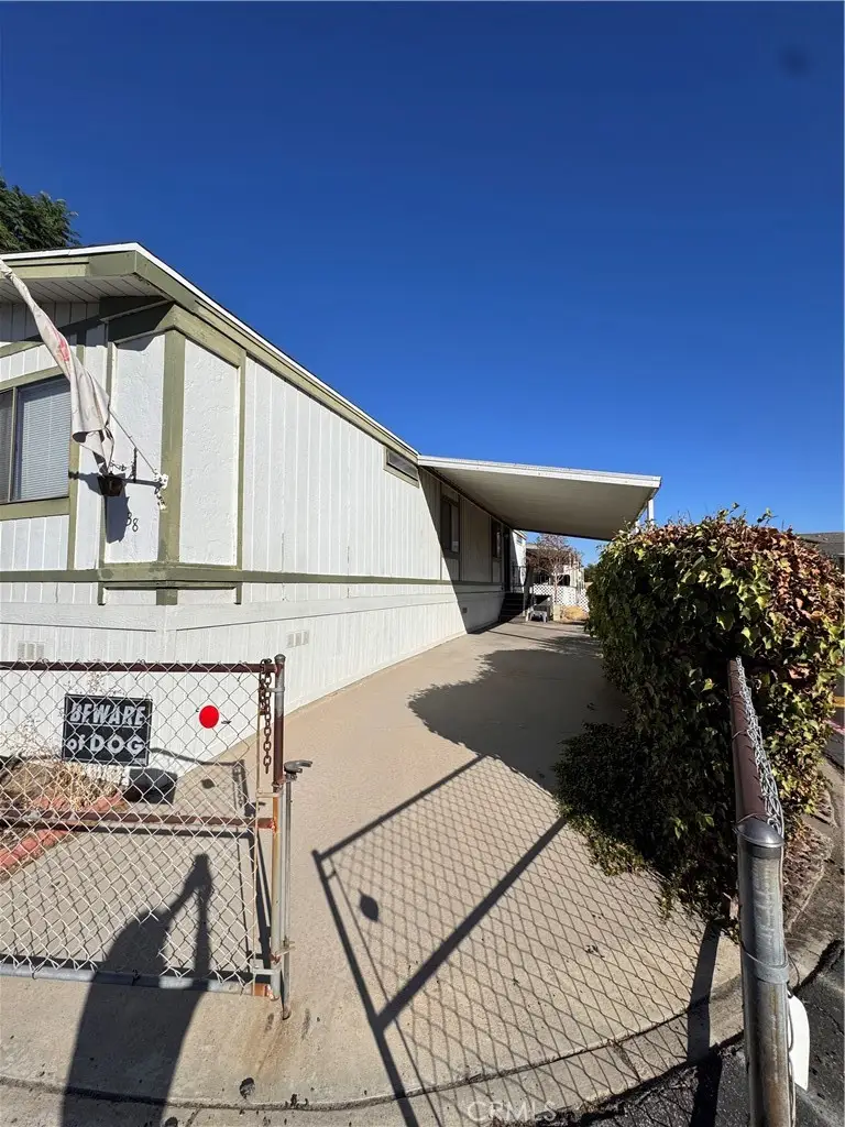 8191 Calabash #38, Fontana, CA 92335 - Image #3