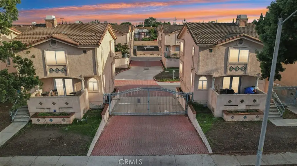 15928 Hunsaker #7, Paramount, CA 90723 - Image #1