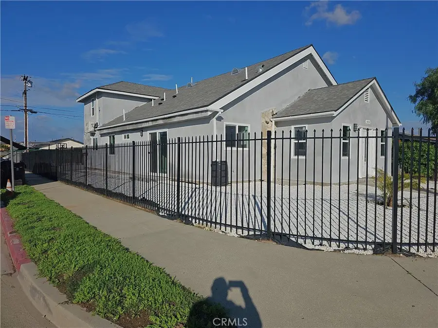 403 E 131st, Los Angeles, CA 90061 - #2