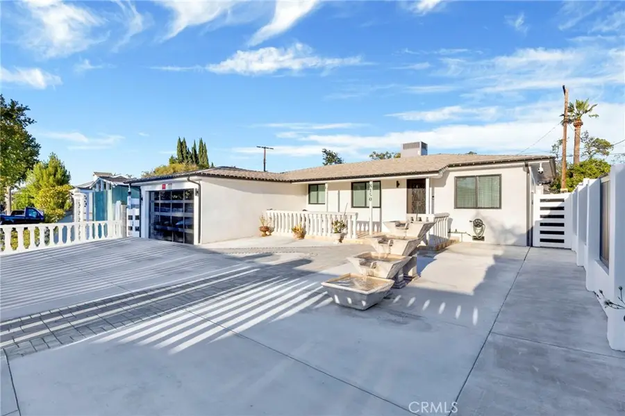 8150 Ranchito Avenue, Panorama City, CA 91402 - #2