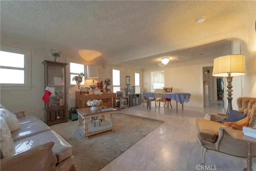 1706 W 65th Place, Los Angeles, CA 90047 - Image #2