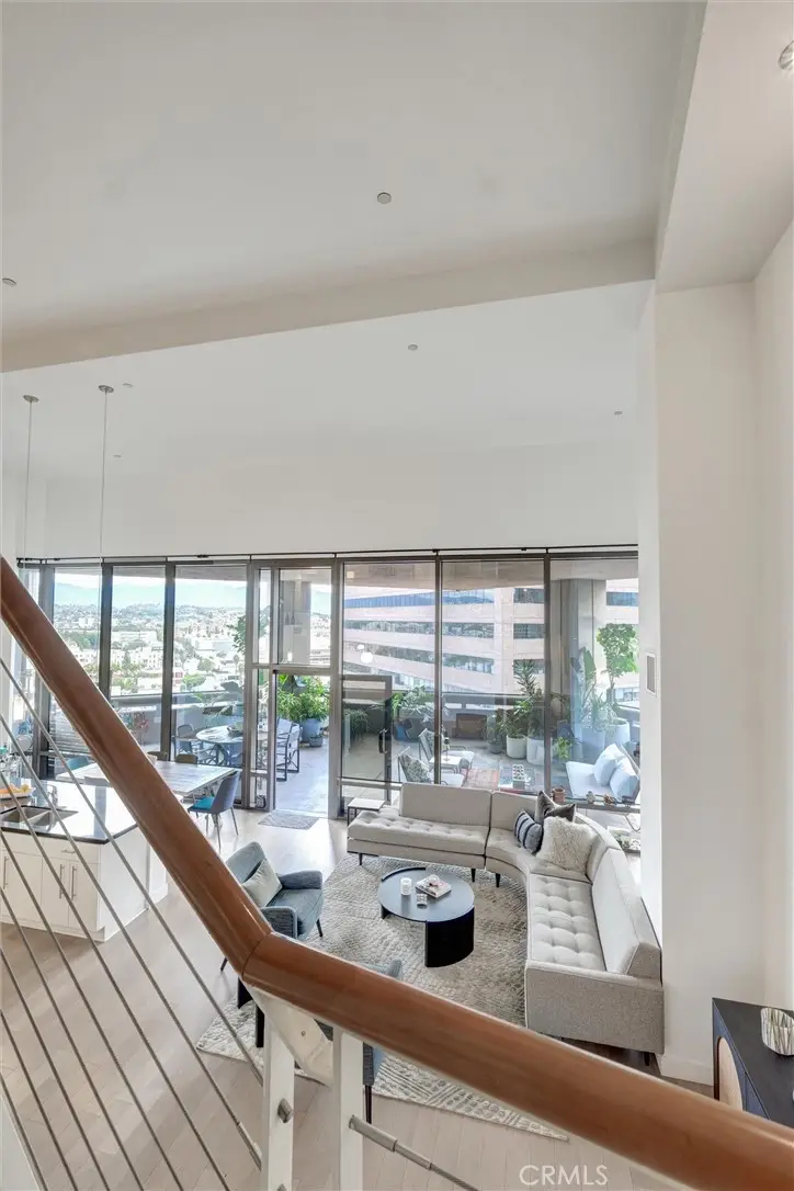 1100 Wilshire Boulevard #1705, Los Angeles, CA 90017 - Image #2