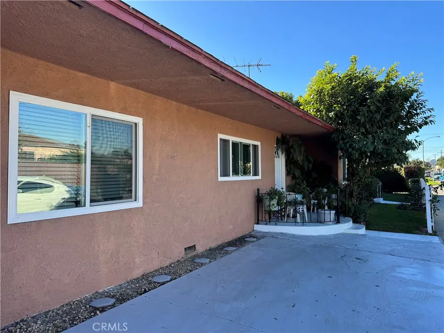 10406 San Carlos, South Gate, CA 90280 - #3