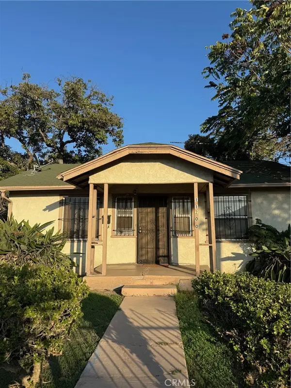 11200 11200 Stanford Ave, Los Angeles, CA 90059