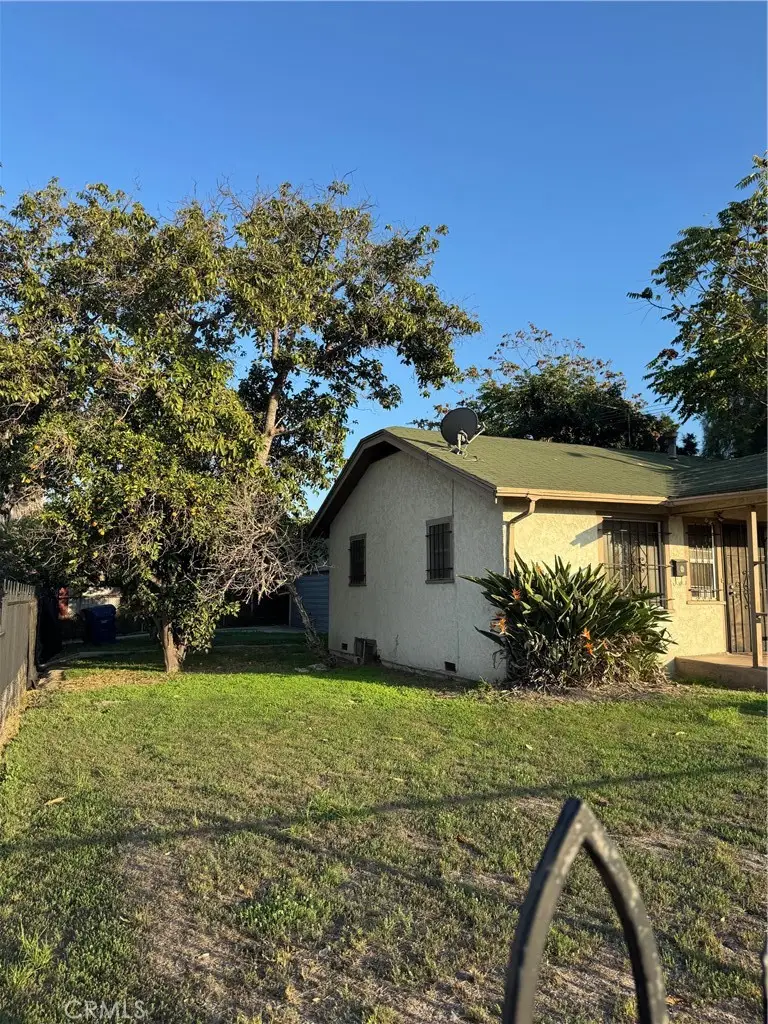 11200 Stanford Ave, Los Angeles, CA 90059 - Image #2