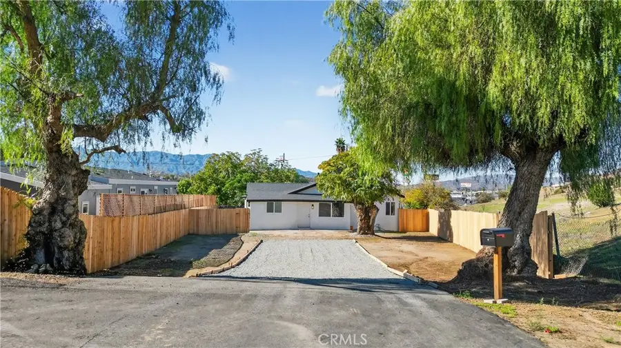 513 Lookout, Lake Elsinore, CA 92530 - #2