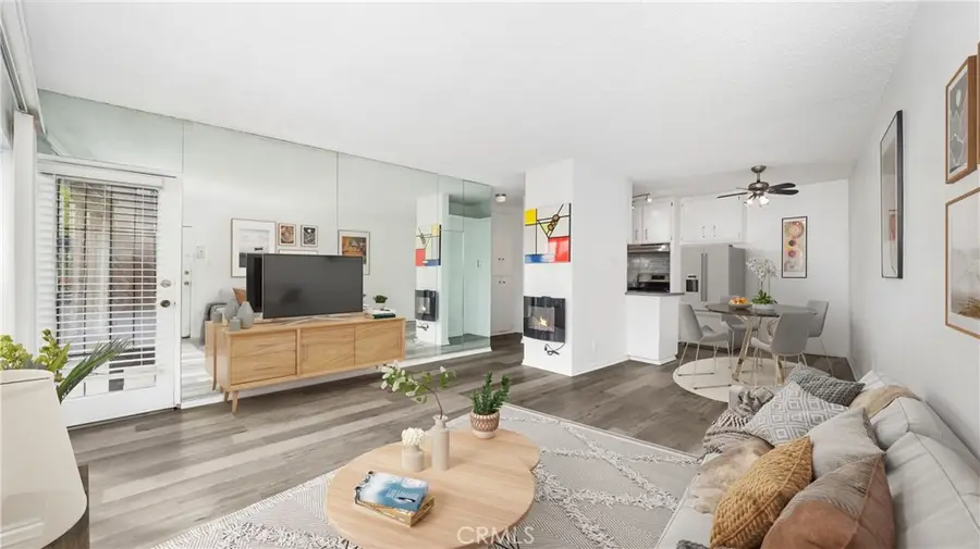 4431 Don Ricardo Drive #20, Los Angeles, CA 90008 - #2